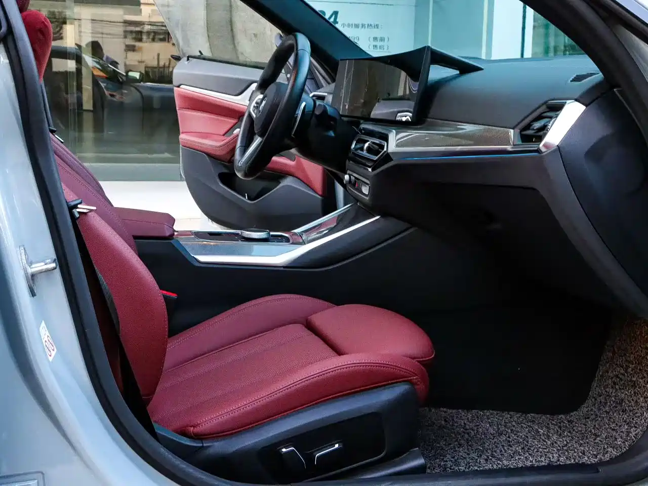 BMW 4 Series 2024 430i Gran Coupe M Sport Shadowline Package фото 9