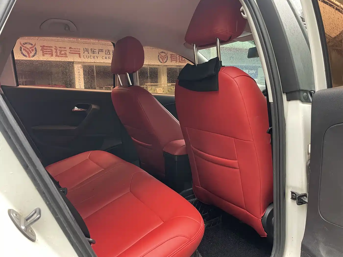 Volkswagen Polo 2018 1.5L Auto Safe Drive фото 16