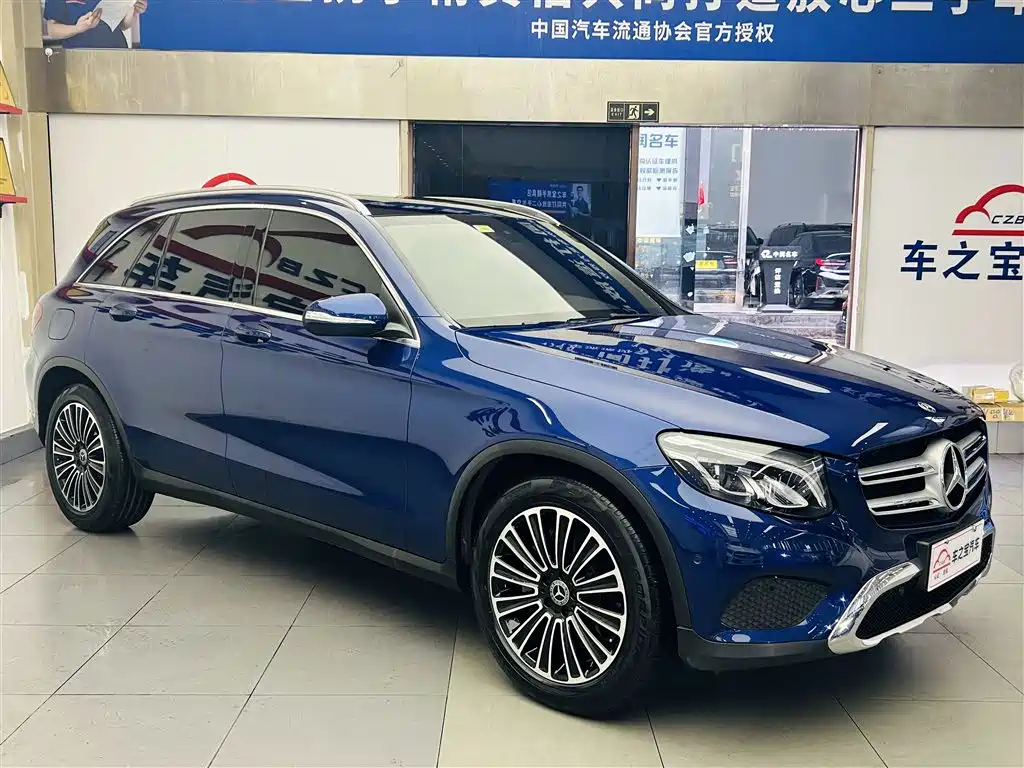 Mercedes-Benz GLC 2019 Model GLC 200 L 4MATIC фото 3
