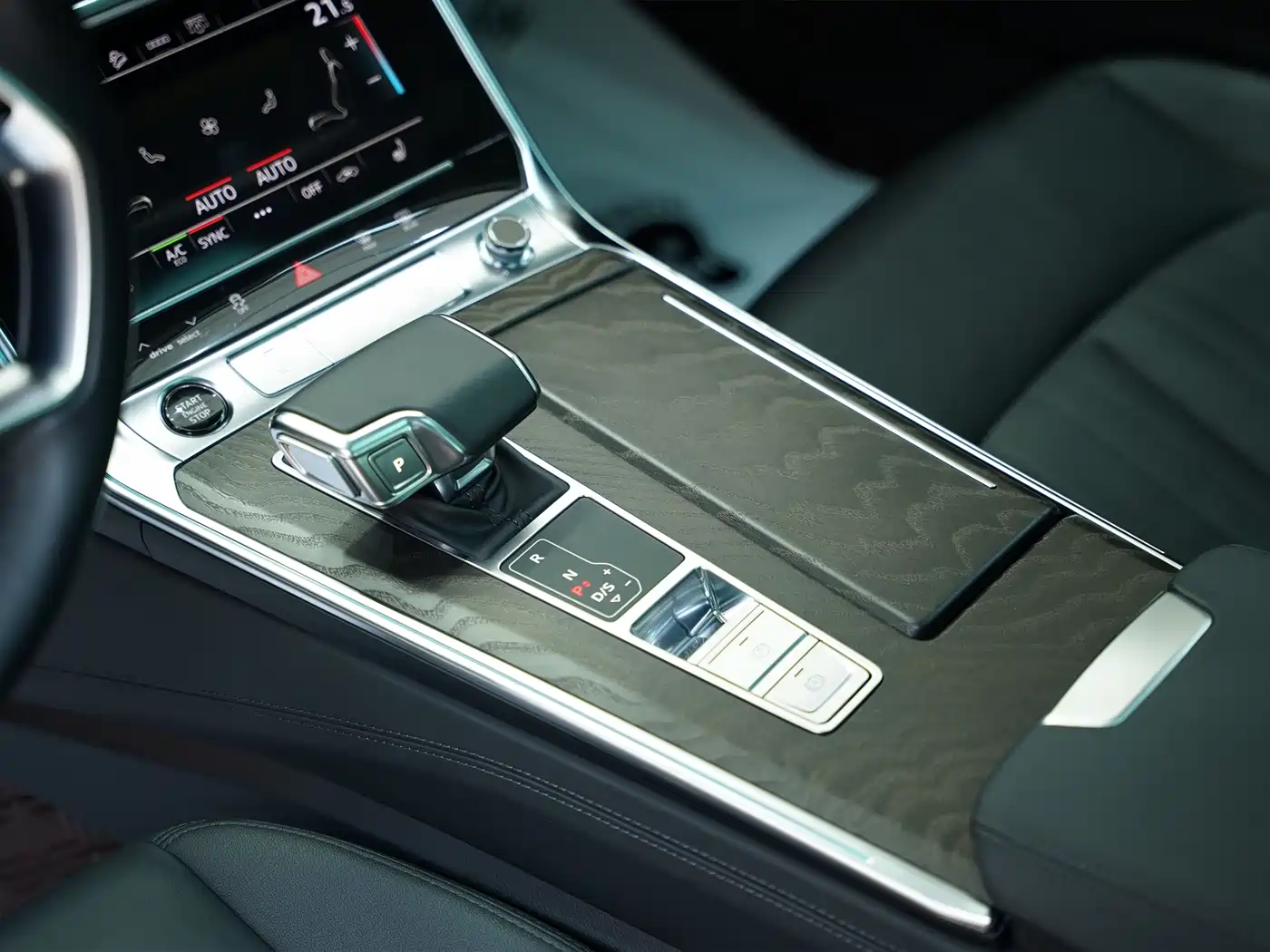 Audi A6 (Import) 2021 allroad quattro Explorer 55 TFSI Premium Off-road фото 14