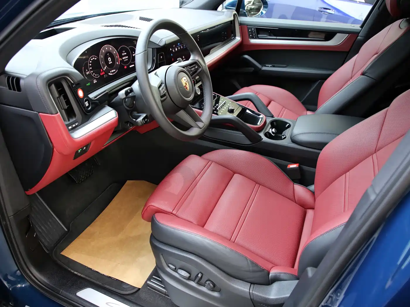Porsche Cayenne 2025 Cayenne 3.0T Dream Chaser Edition фото 3