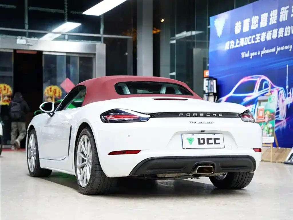 Porsche 718 2022 Boxster 2.0T фото 2