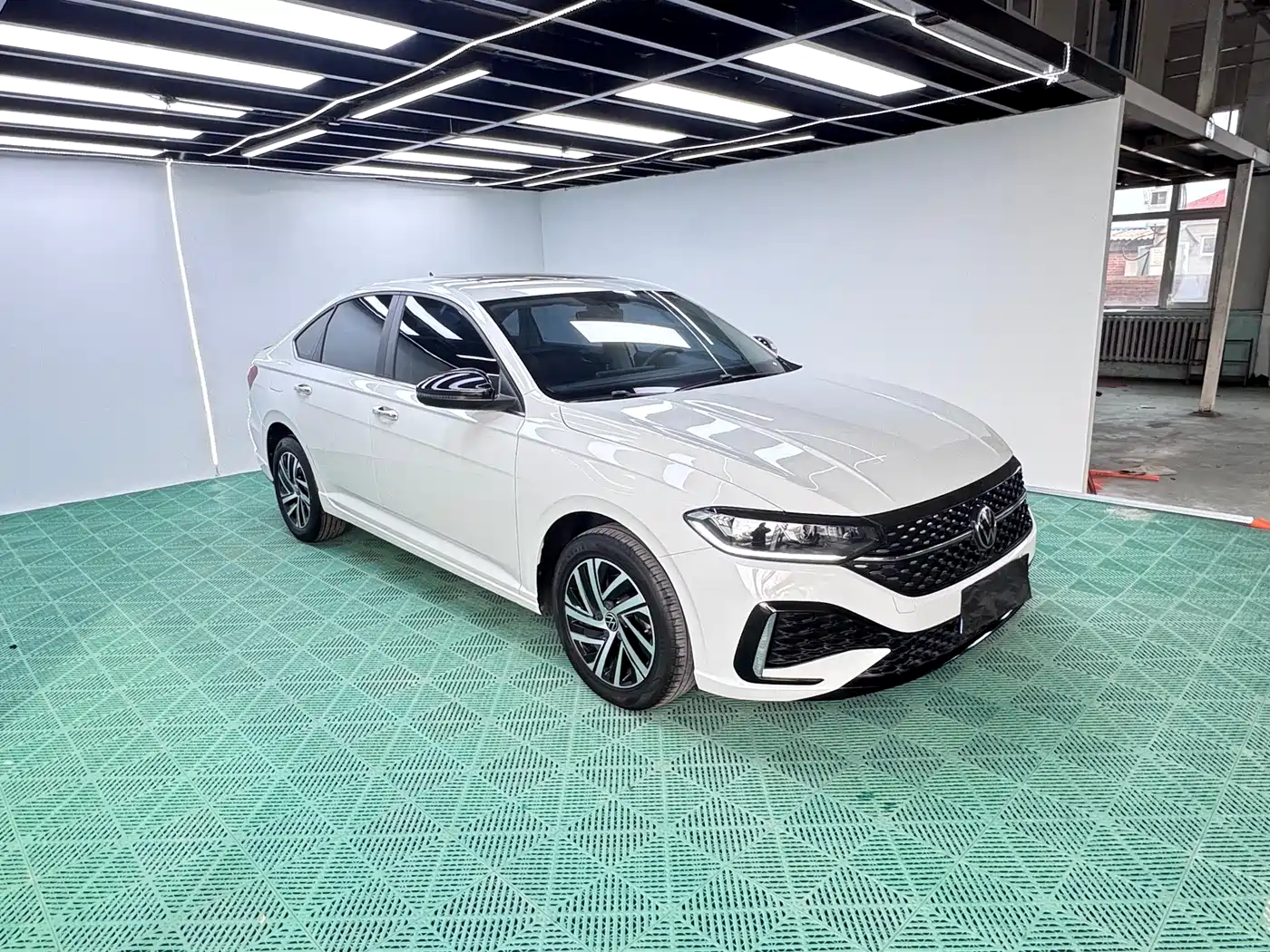Volkswagen Lavida 2023 280TSI DSG Starlight Comfort Edition фото 3