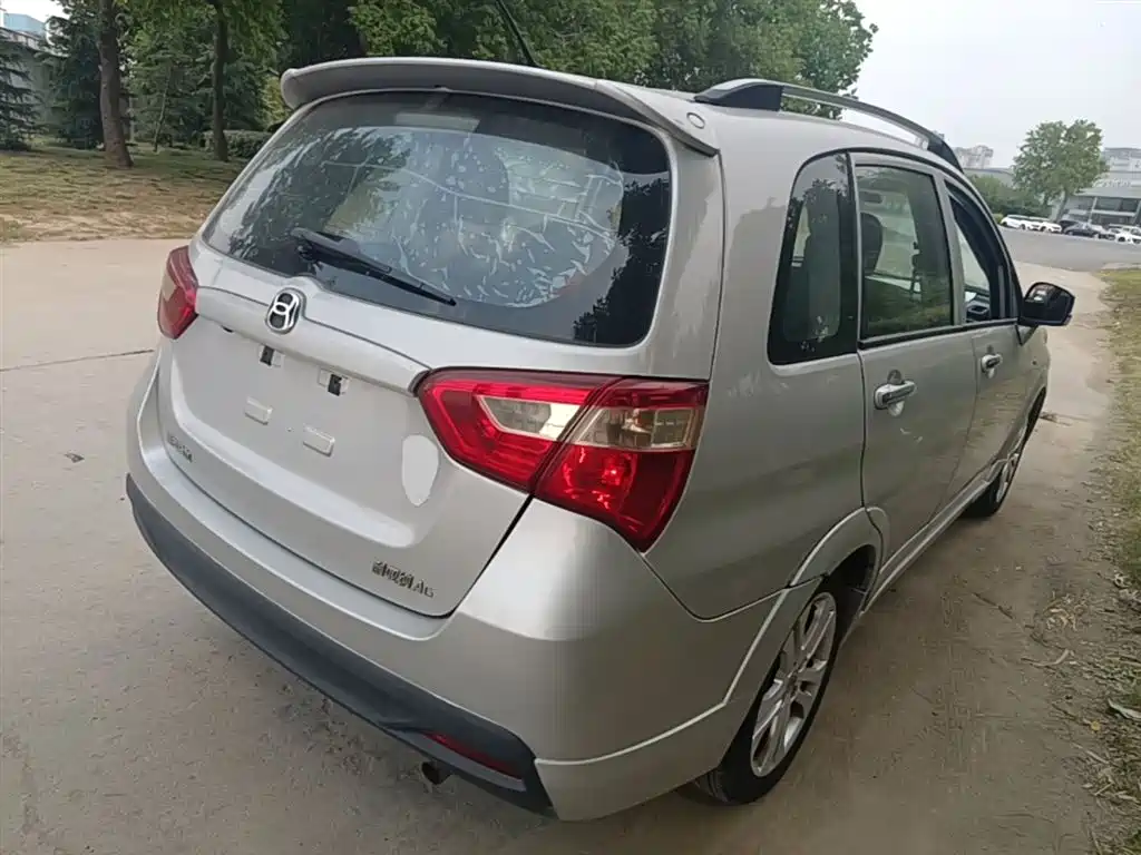 Suzuki Liana A6 2015 2014 Hatchback 1.4L Manual Ideal