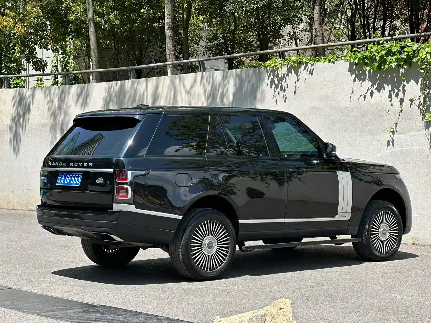 Land Rover Range Rover 2015 3.0 SC V6 Vogue фото 7