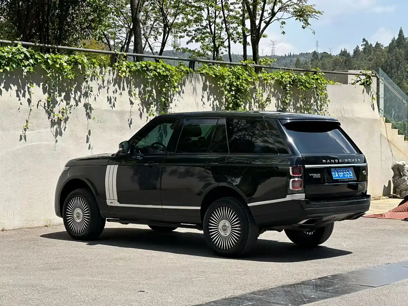 Land Rover Range Rover 2015 3.0 SC V6 Vogue фото 9