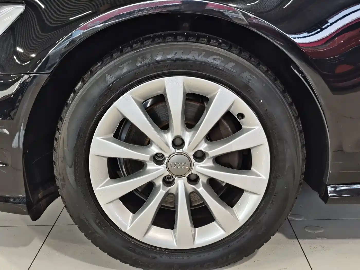 Audi A6L 2018 30th Anniversary 35 TFSI Sport фото 13