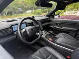 Фото 3 - NIO ES8