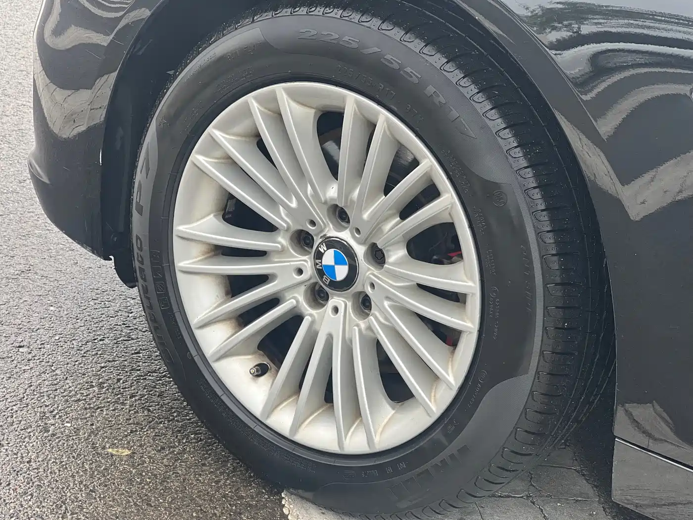 BMW 5 Series 2014 525Li Leading фото 14