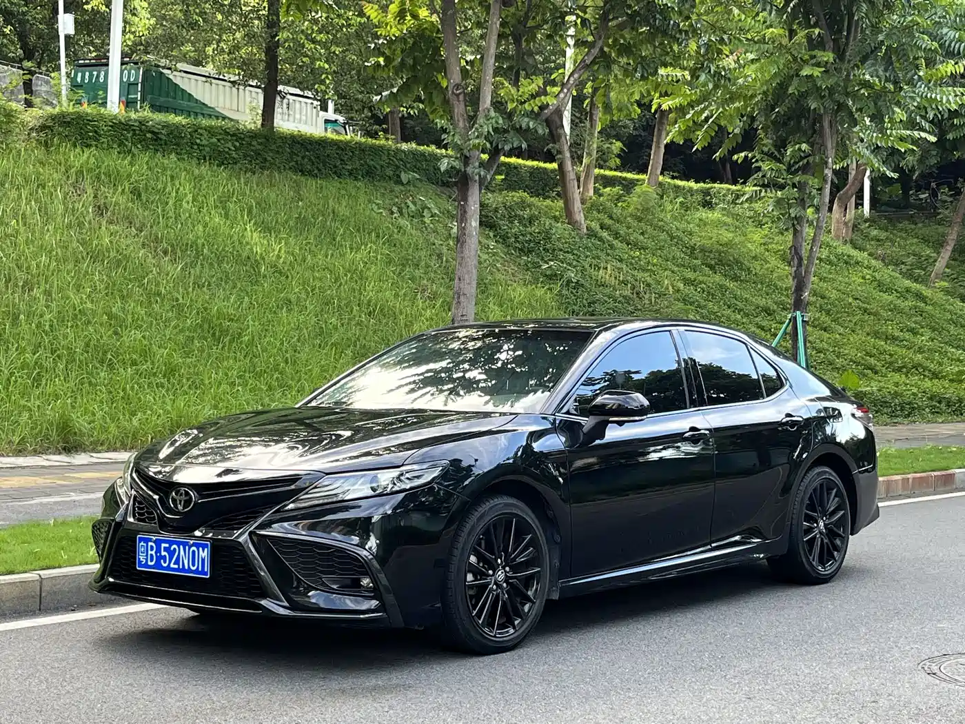 Toyota Camry 2022 2.0S Knight Edition