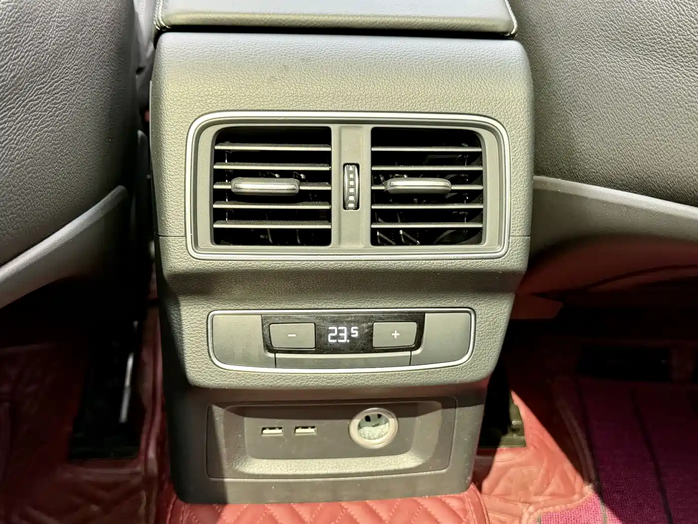 Audi Q5L 2020 45 TFSI Exclusive Fashion фото 7
