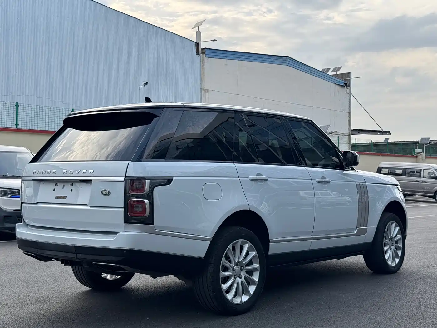 Land Rover Range Rover 2017 3.0 SC V6 Vogue фото 5