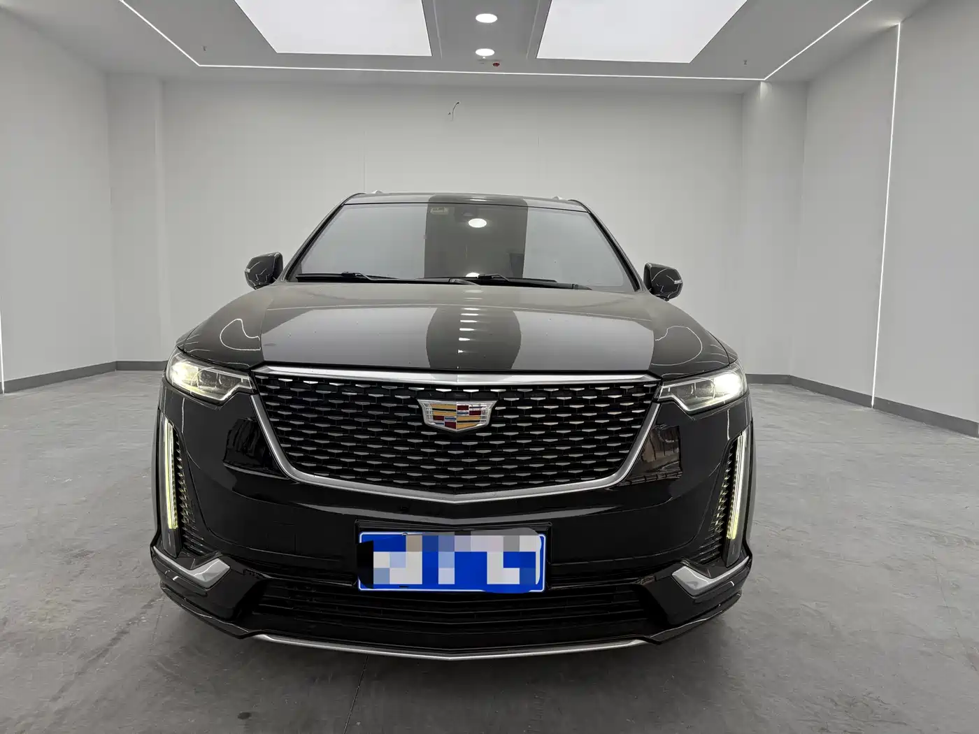 Cadillac XT6 2020 28T 6-Seater 4WD Luxury Model фото 2
