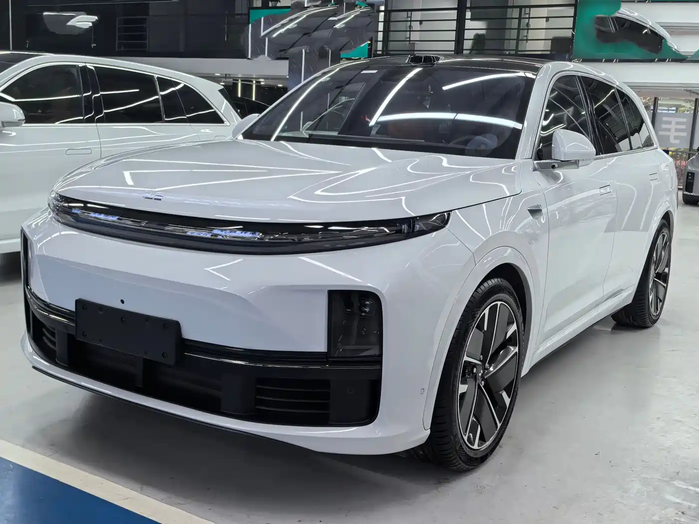 Li Auto IDEAL L7