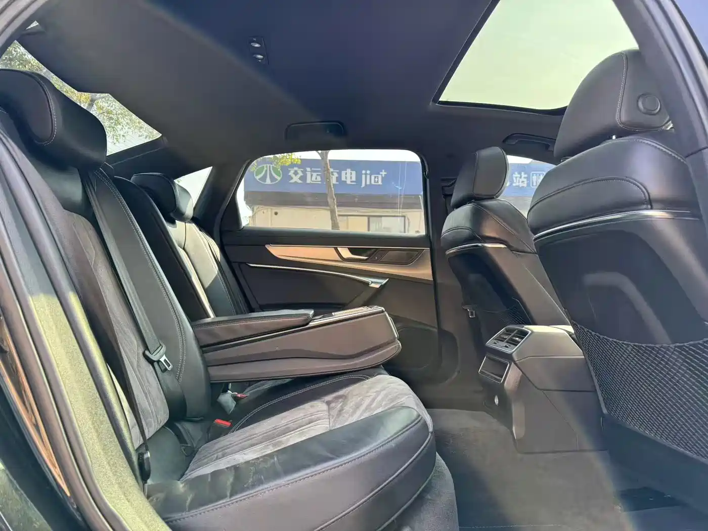 Audi A6L 2022 40 TFSI Luxury Dynamic фото 16