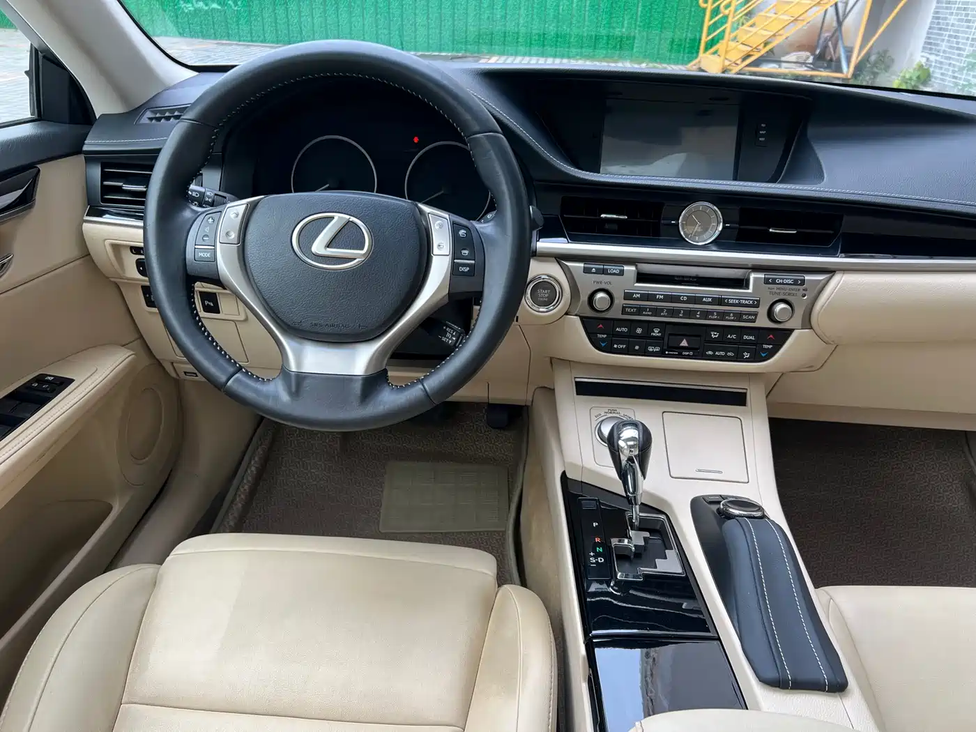 Lexus ES 2013 250 Elite Edition фото 16