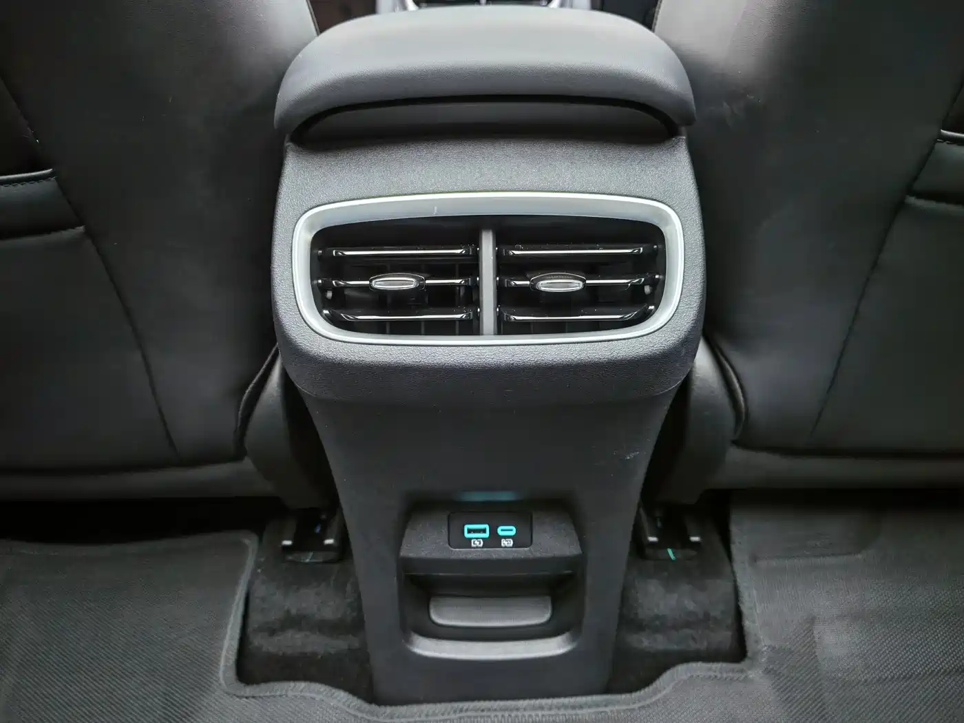 BYD Sealion 06 New Energy 2025 DM-i 170 Pilot Plus Edition фото 9