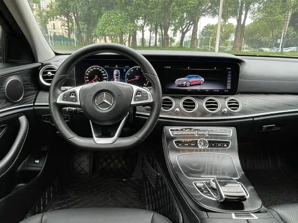 Mercedes-Benz E-Class 2018 Facelift E 300 L Sport Fashion фото 18