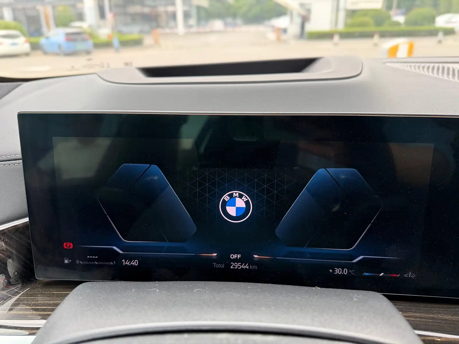 Photo 18 - BMW X7