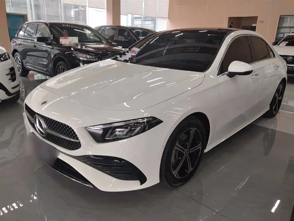 Mercedes-Benz A-Class 2025 2025 A 200 L Fashion Edition