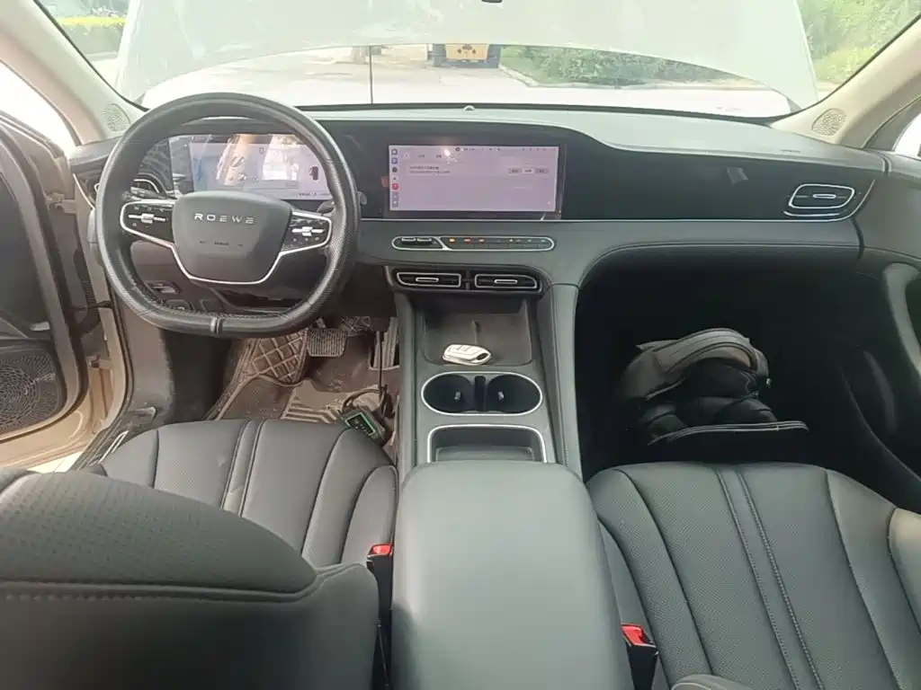 Roewe D7 2025 2025 DMH 125km World Champion Edition