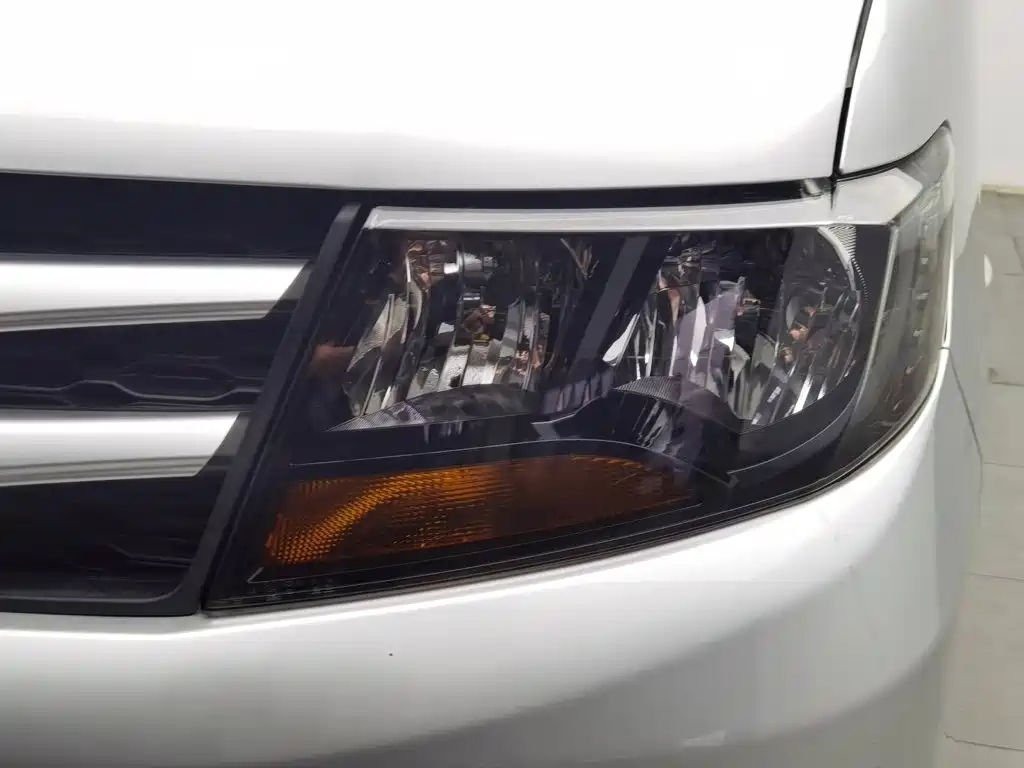 JAC Refine M3 2020 2019 Maker Edition 1.8L Luxury Version