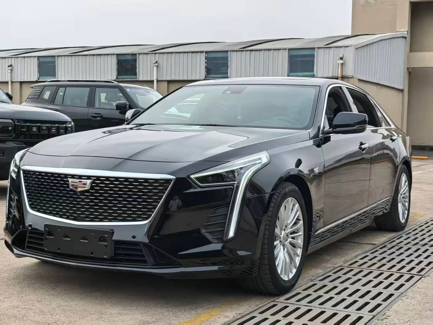 CADILLAC CT6