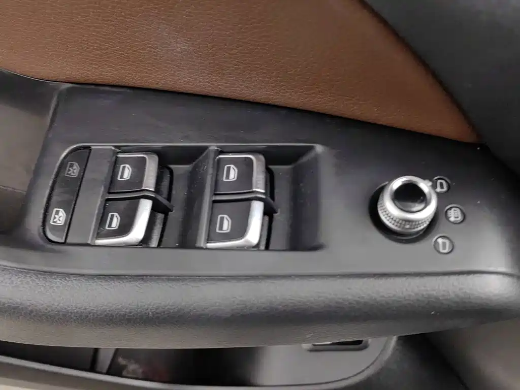Photo 9 - Audi Q5