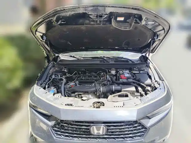 Honda Accord 2025 260TURBO Luxury Edition — фото 3