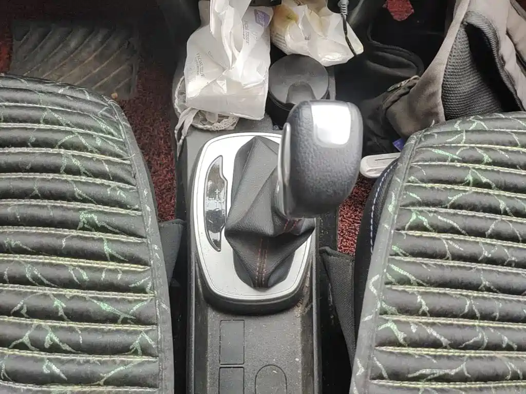 Фото 14 - Haval H1