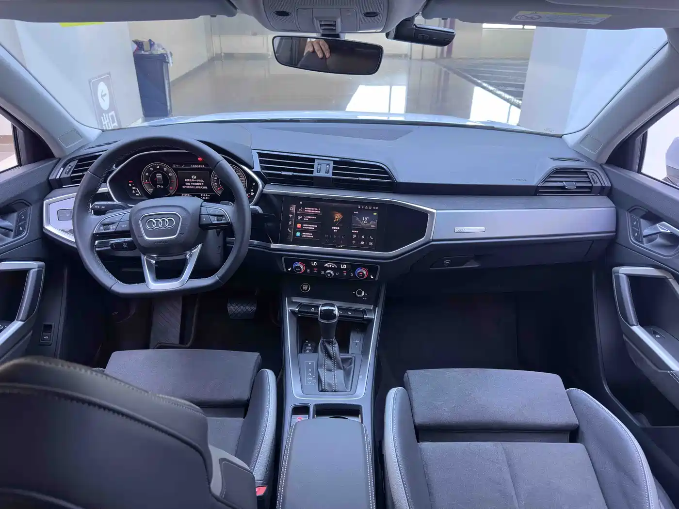Audi Q3 2023 35 TFSI Fashion Dynamic (1.4T) фото 21