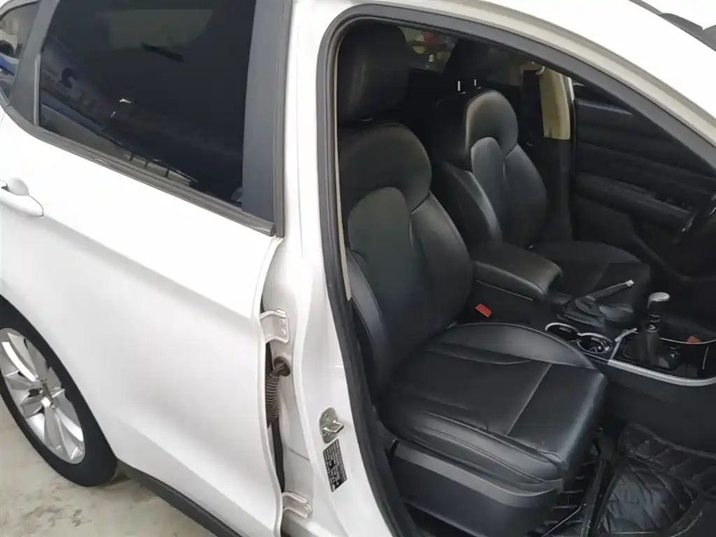 Haval H2 2016 Red Label 1.5T Manual 2WD Elite фото 25