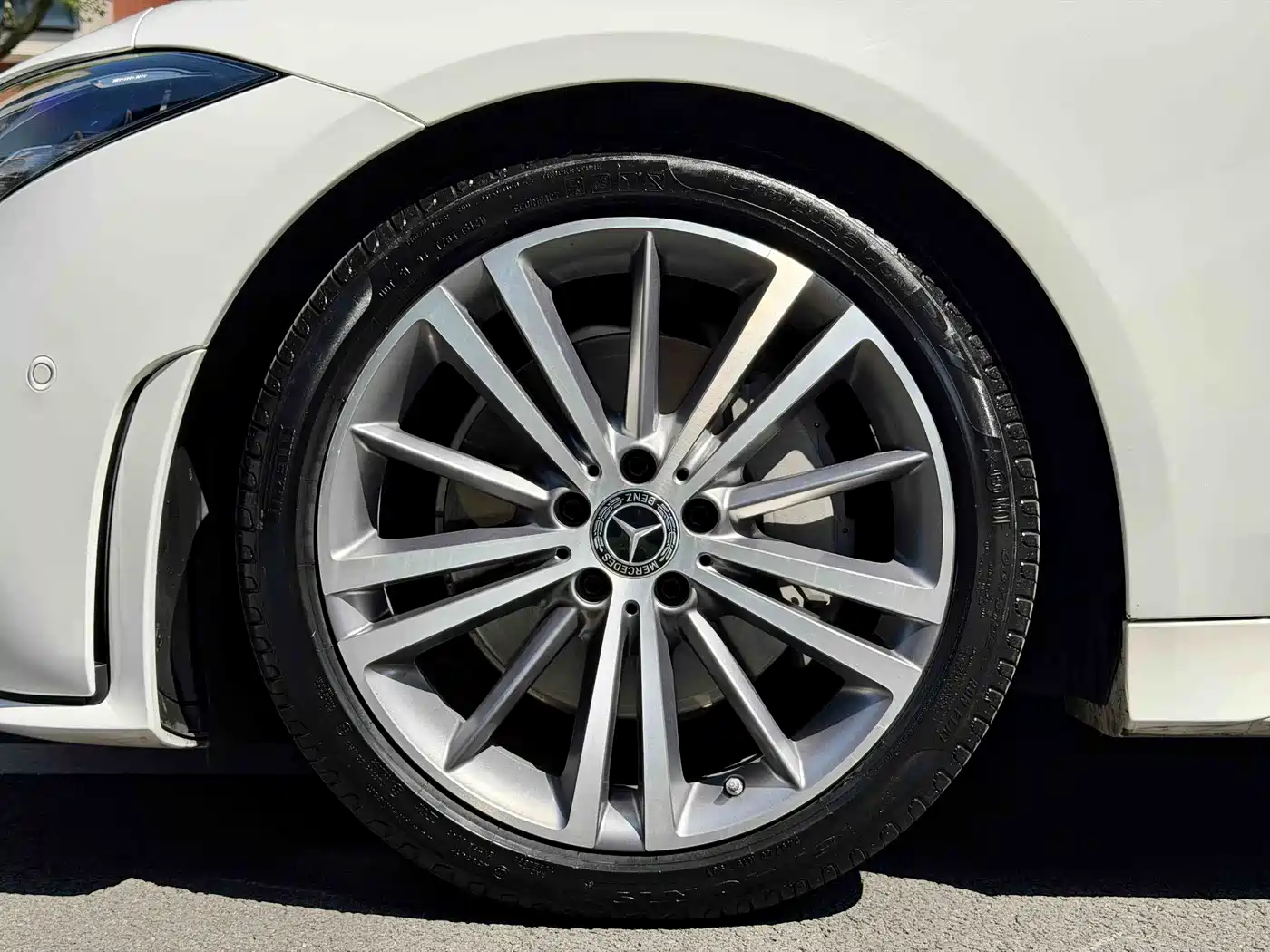 Mercedes-Benz CLS 2020 CLS 300 Dynamic фото 4