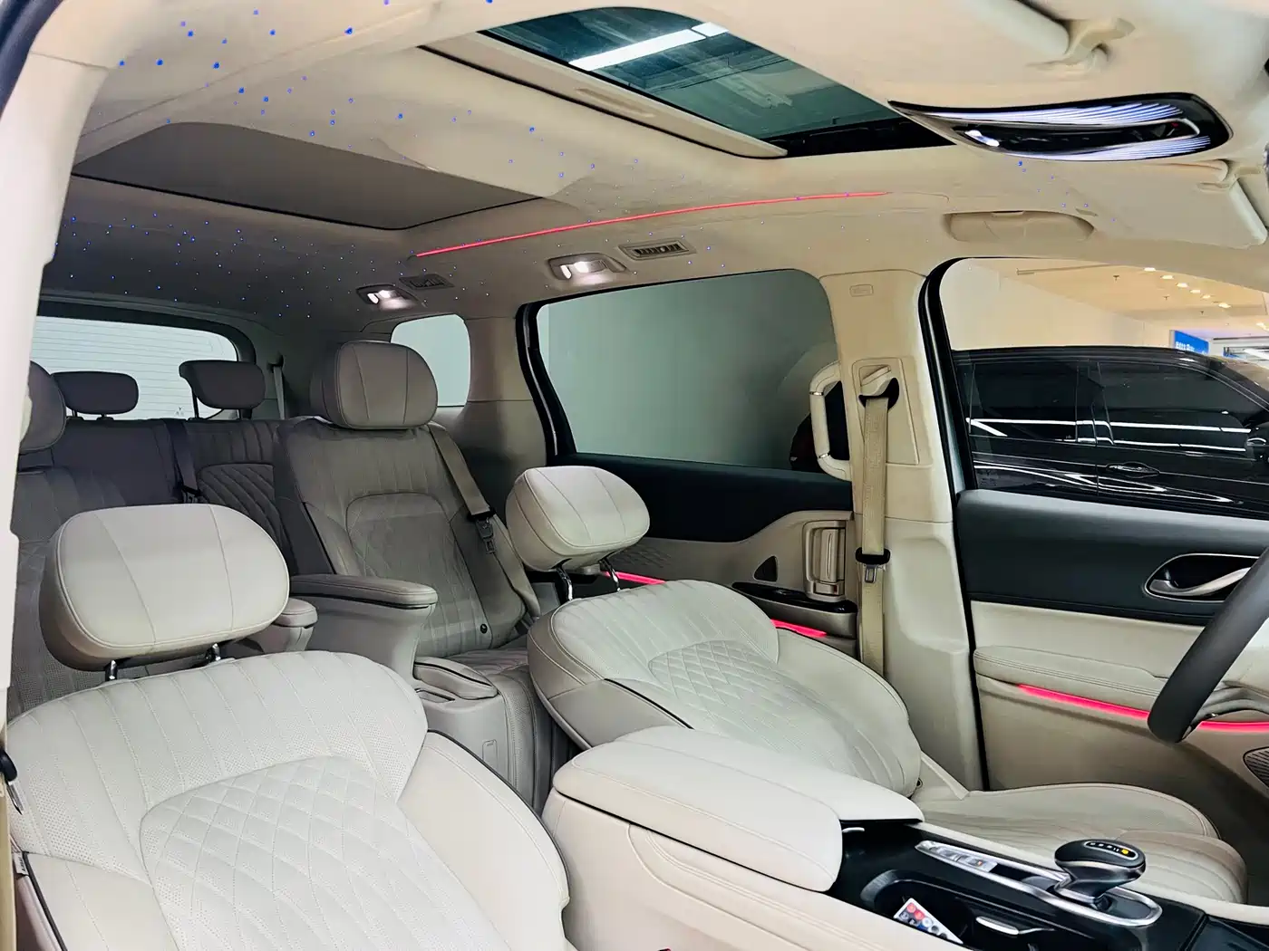 Voyah Auto Voyah Dreamer 2022 Low-carbon Dream+Smart Package фото 13