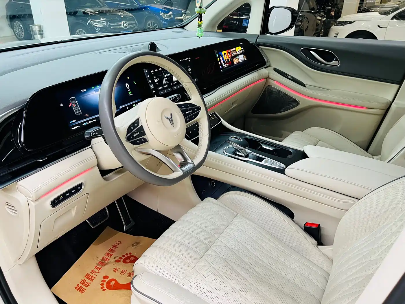 Voyah Auto Voyah Dreamer 2022 Low-carbon Dream+Smart Package фото 7