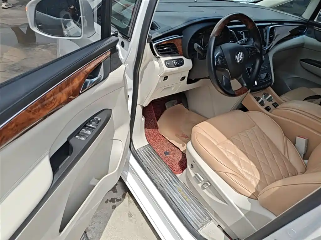 Buick GL8 2017 ES 28T Comfort Type China V фото 16