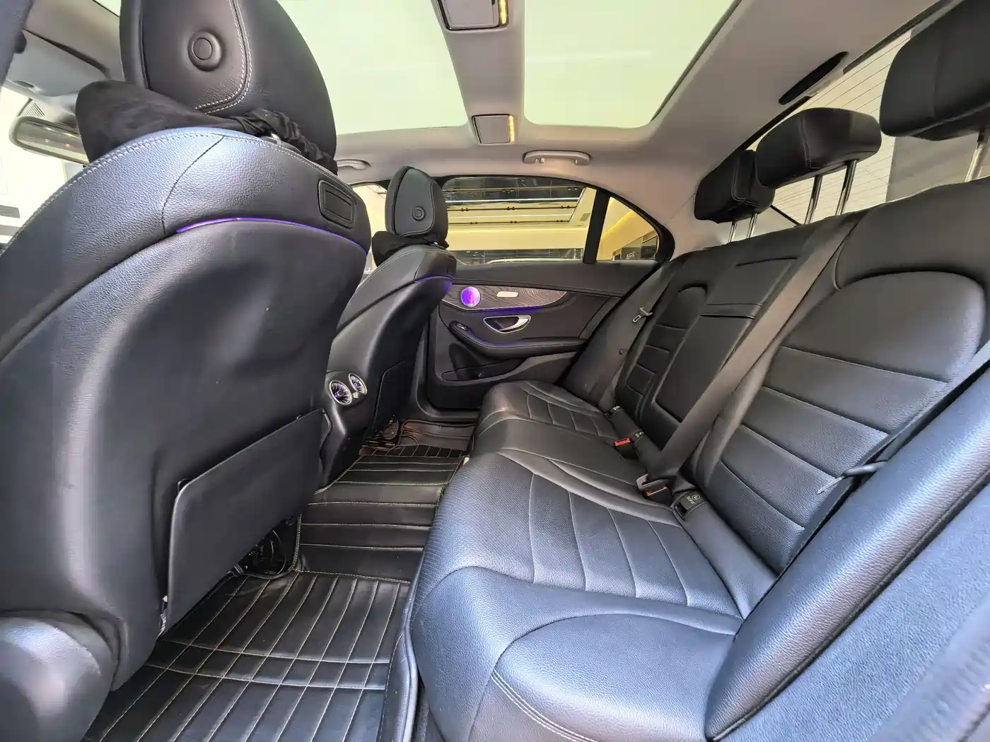 Mercedes-Benz C-Class 2015 Facelift C 200 L Sport фото 5