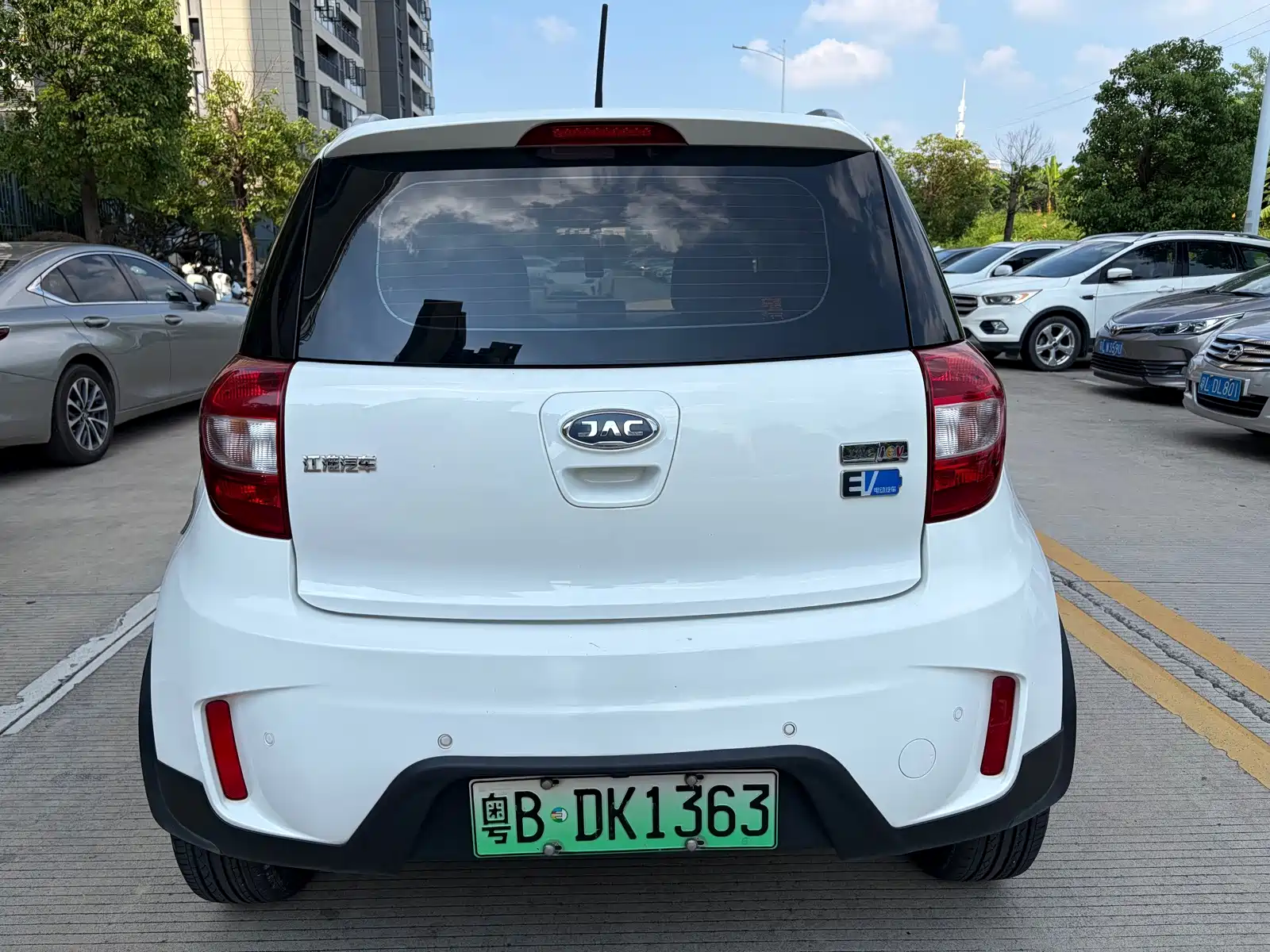 Фото 4 - JAC JAC iEV6E