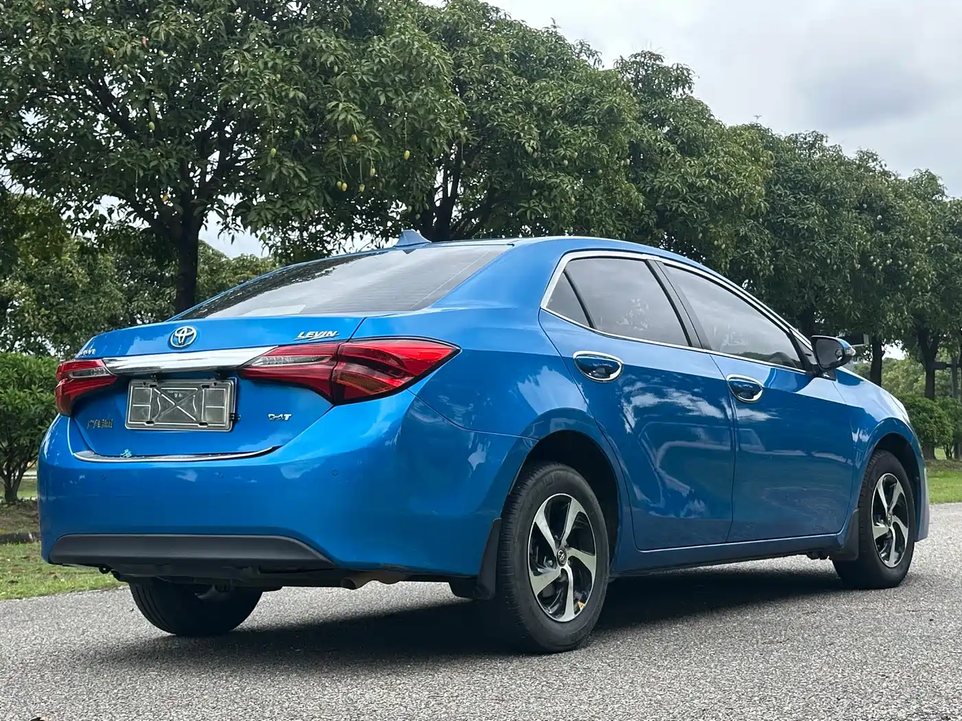 Toyota Levin 2017 Facelift 185T CVT Elite (China V) фото 11