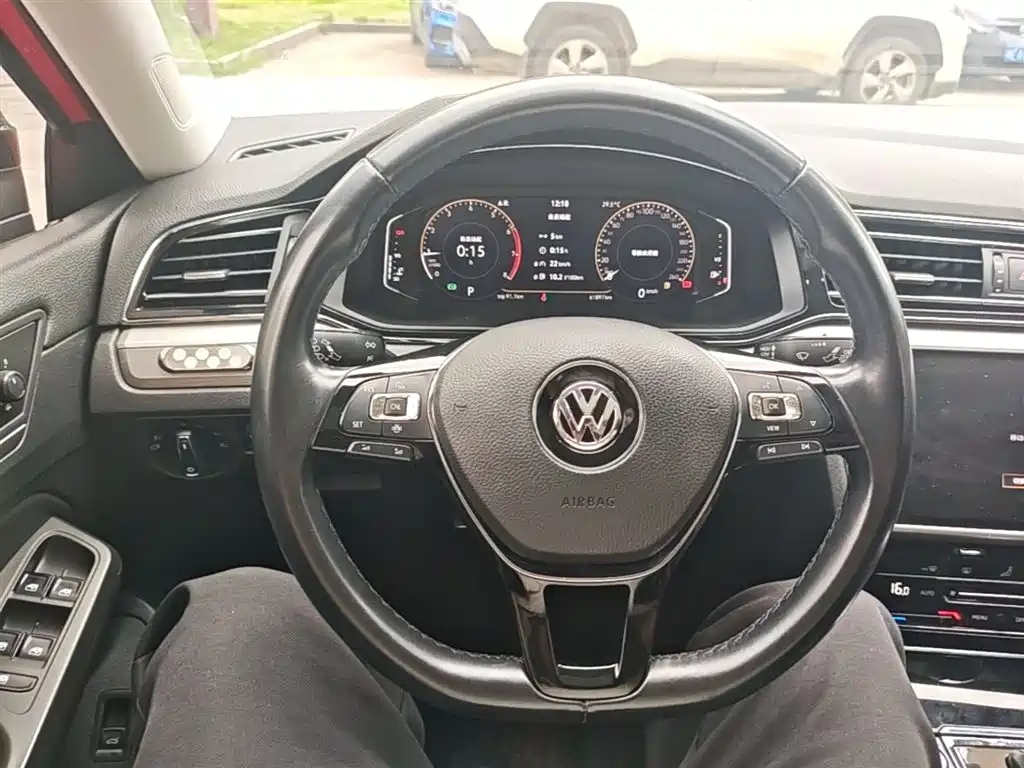 Volkswagen Lamando 2021 Facelift 280TSI DSG Comfort Edition фото 11