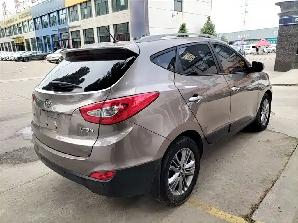 Hyundai Beijing Hyundai ix35 2013 2.0L Auto 2WD Smart GLS China IV фото 7
