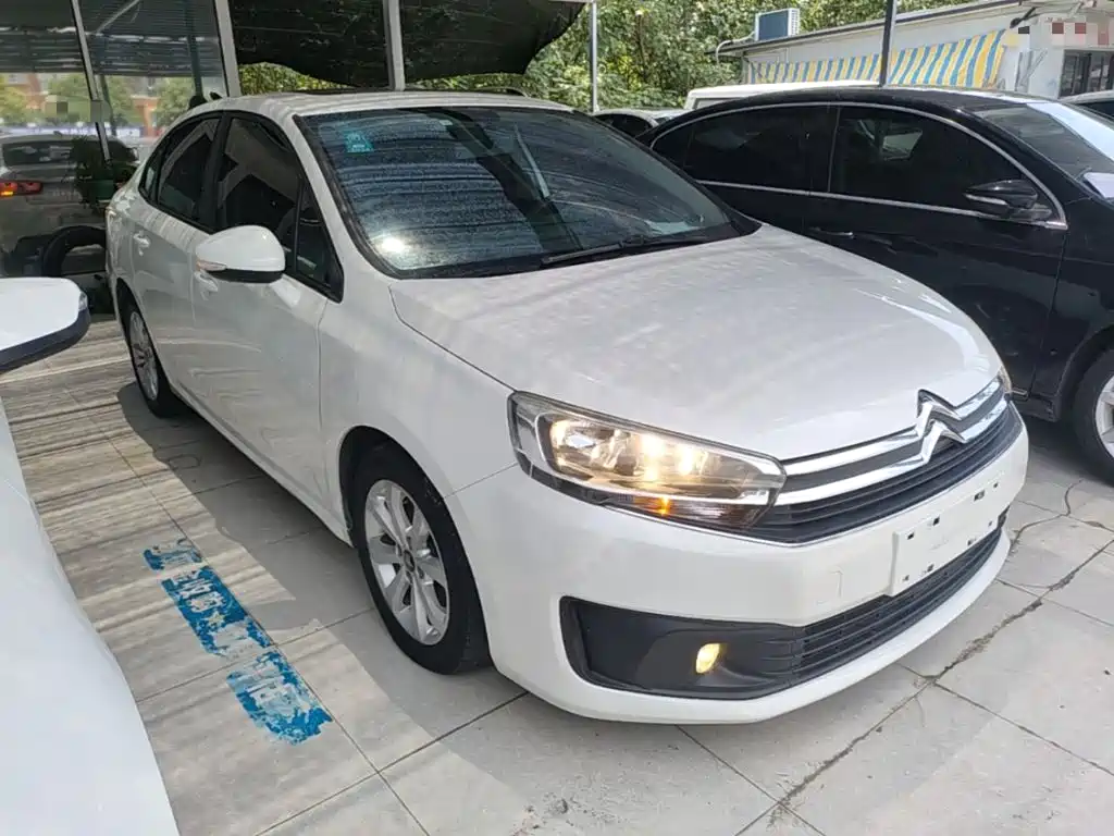 Citroën C4 C-Quatre 2016 2016 1.6L Automatic Comfort