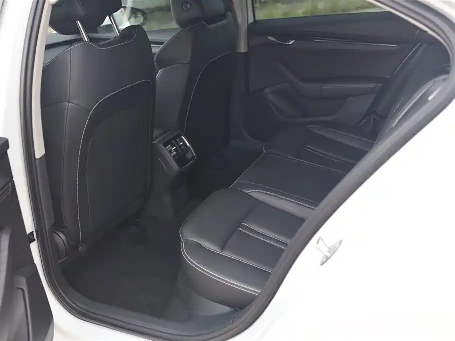 Photo 13 - Škoda Octavia