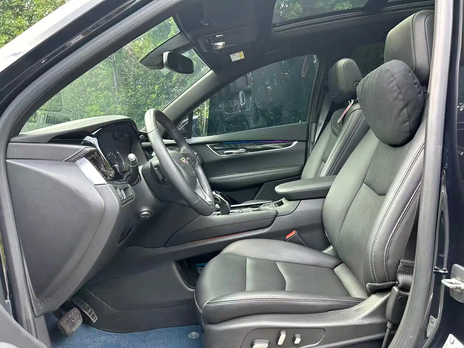 Фото 4 - Cadillac XT6