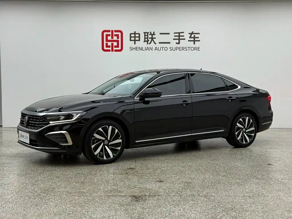 Volkswagen Passat 2025 2025 Outstanding 380TSI Dragon Soaring Edition