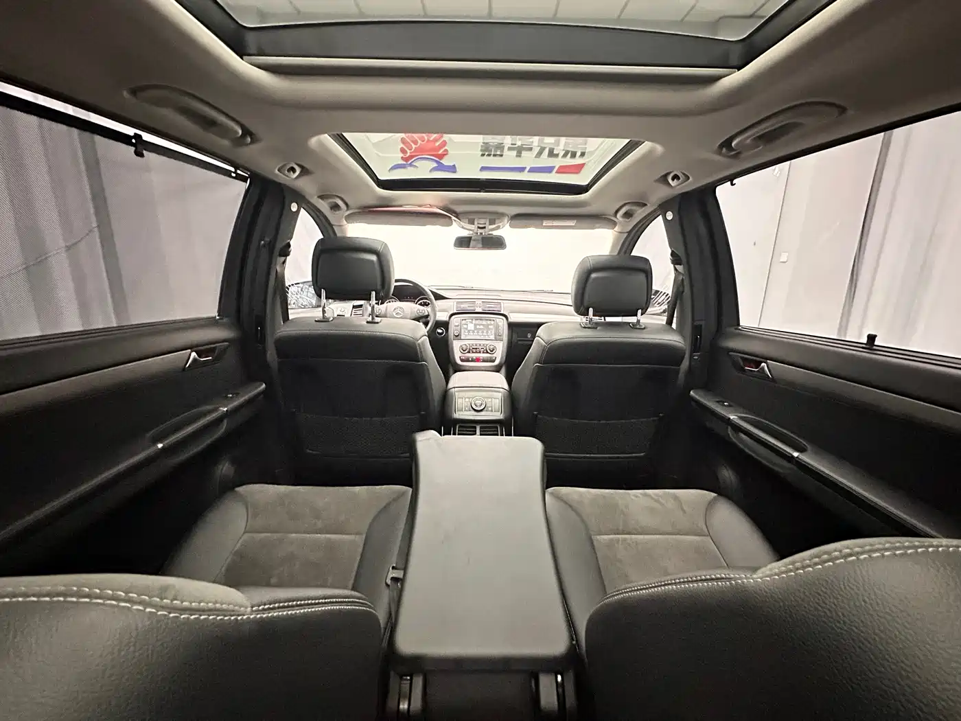 Mercedes-Benz R-Class 2015 R 320 4MATIC Luxury фото 42