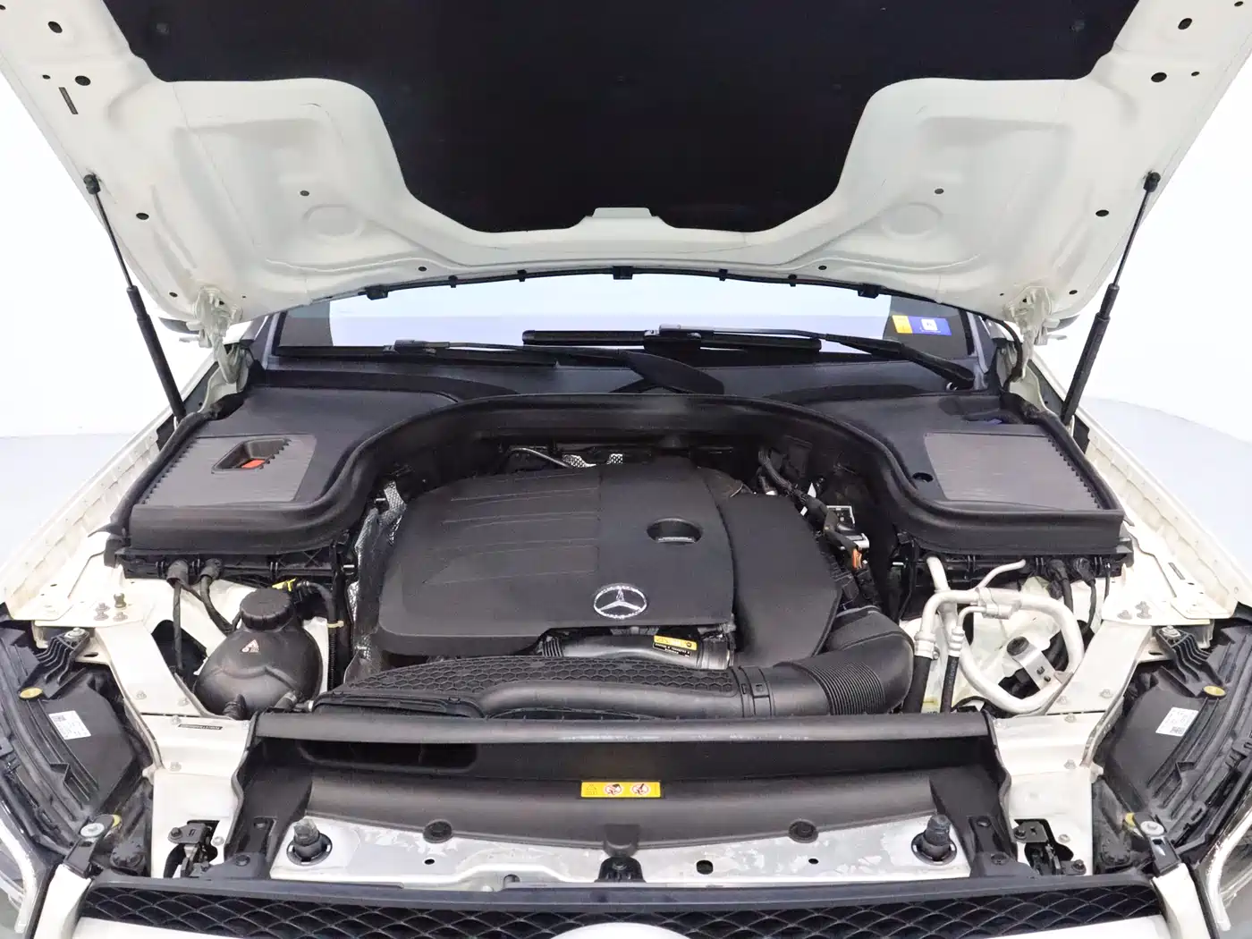 Mercedes-Benz GLC 2020 Facelift GLC 260 L 4MATIC Dynamic фото 11