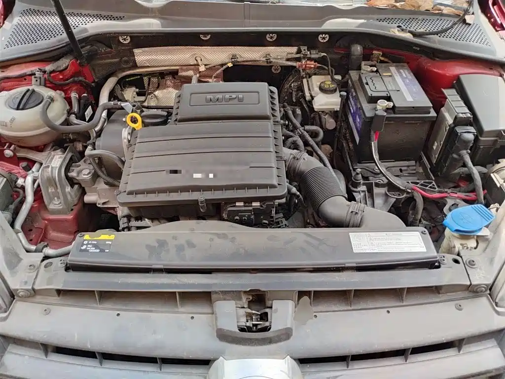 Volkswagen Golf 2017 1.6L Auto Comfort Millionth Edition фото 11