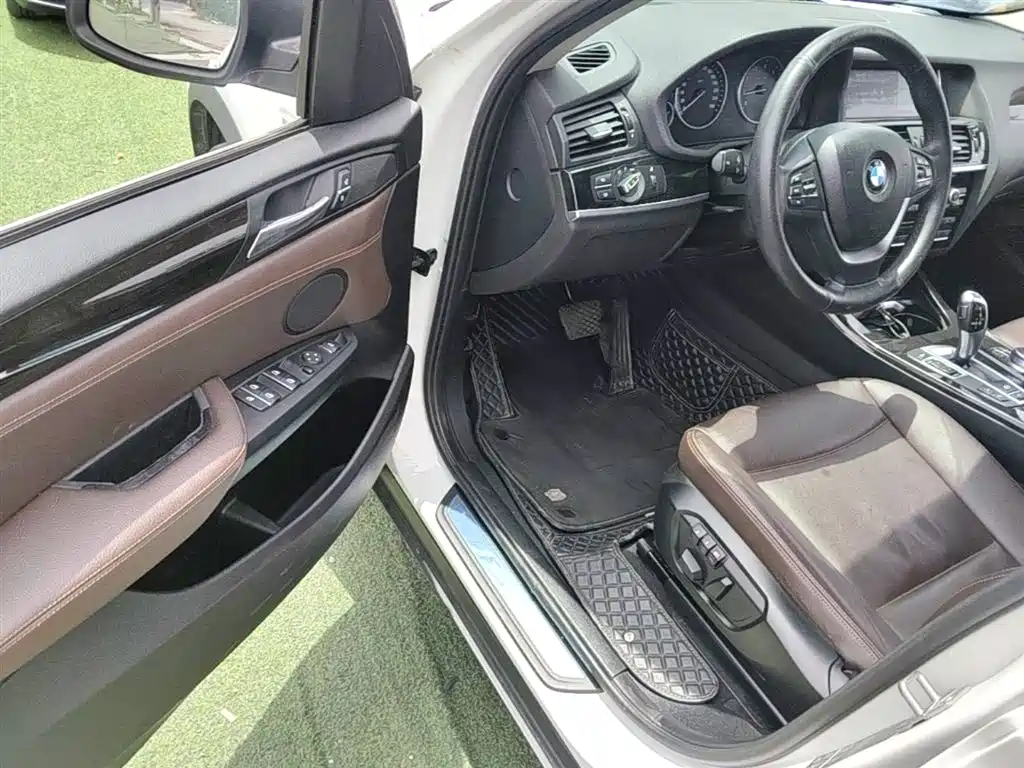 BMW X3 (Import) 2014 xDrive20i X Design Package фото 16