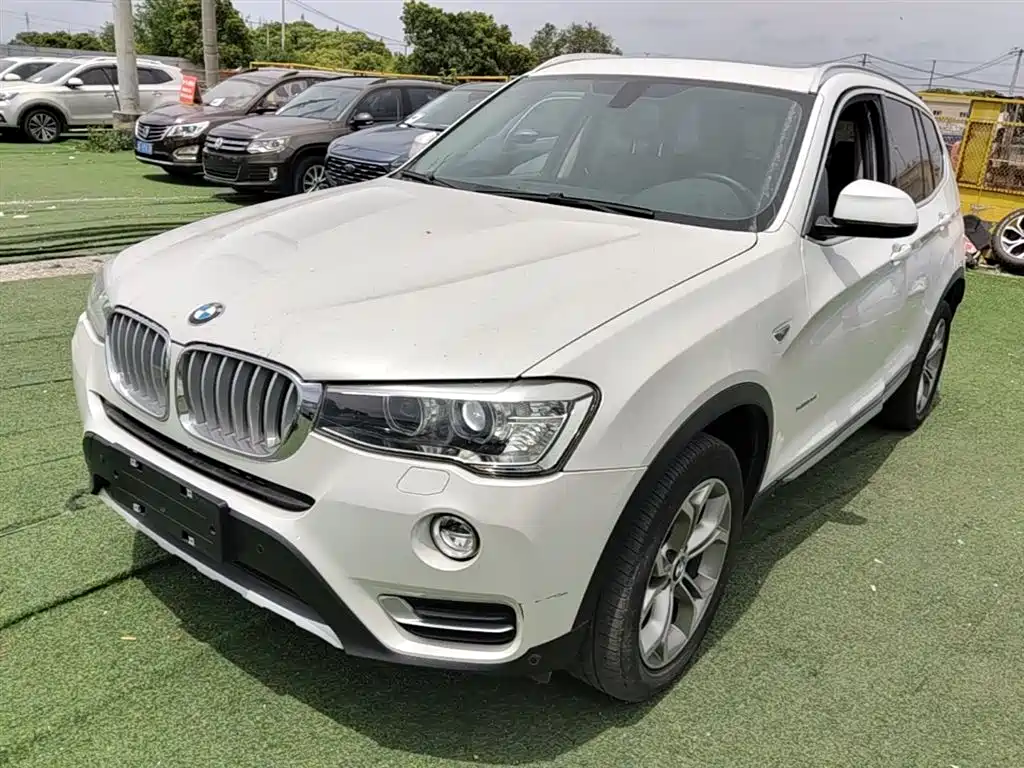 BMW X3 (Import) 2014 xDrive20i X Design Package фото 2